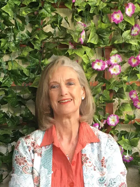 Juliet Millard (2)